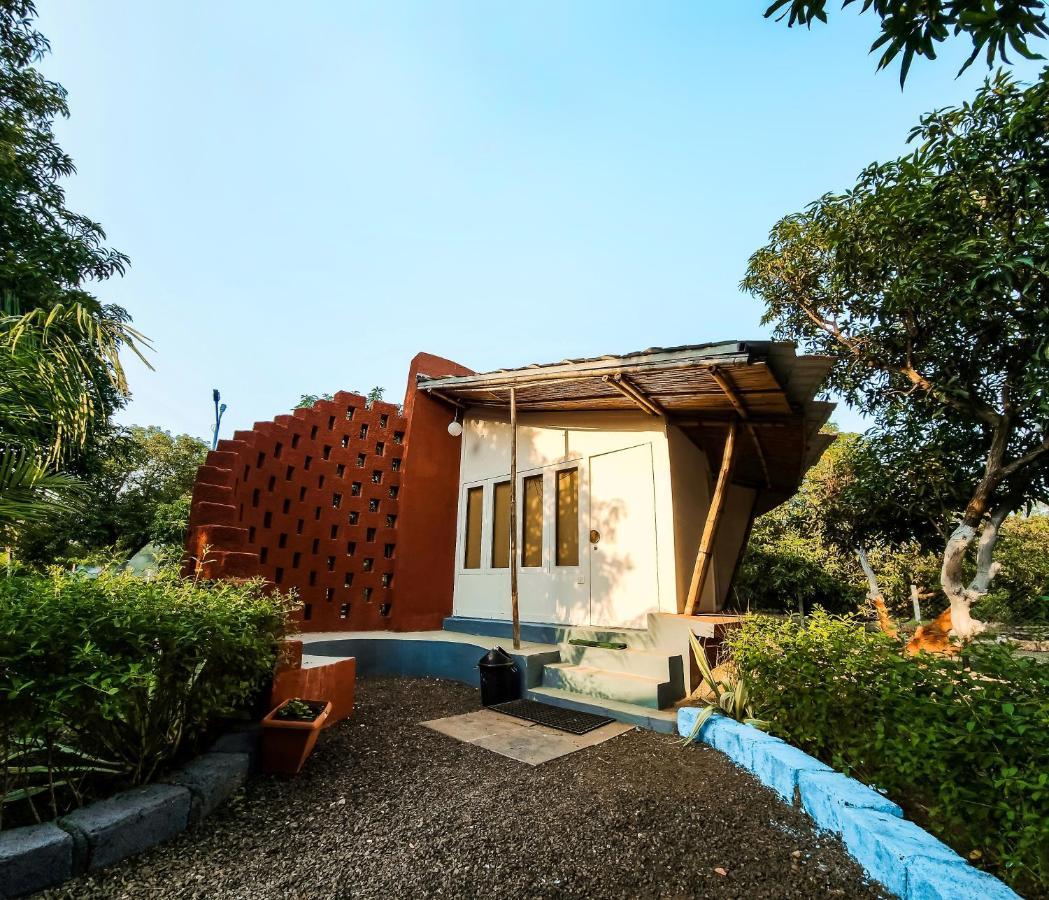 Amraness Luxury Resort Sasan Gir Exteriör bild