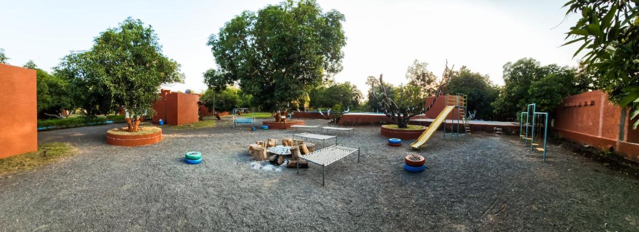 Amraness Luxury Resort Sasan Gir Exteriör bild