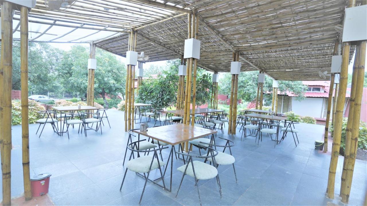 Amraness Luxury Resort Sasan Gir Exteriör bild