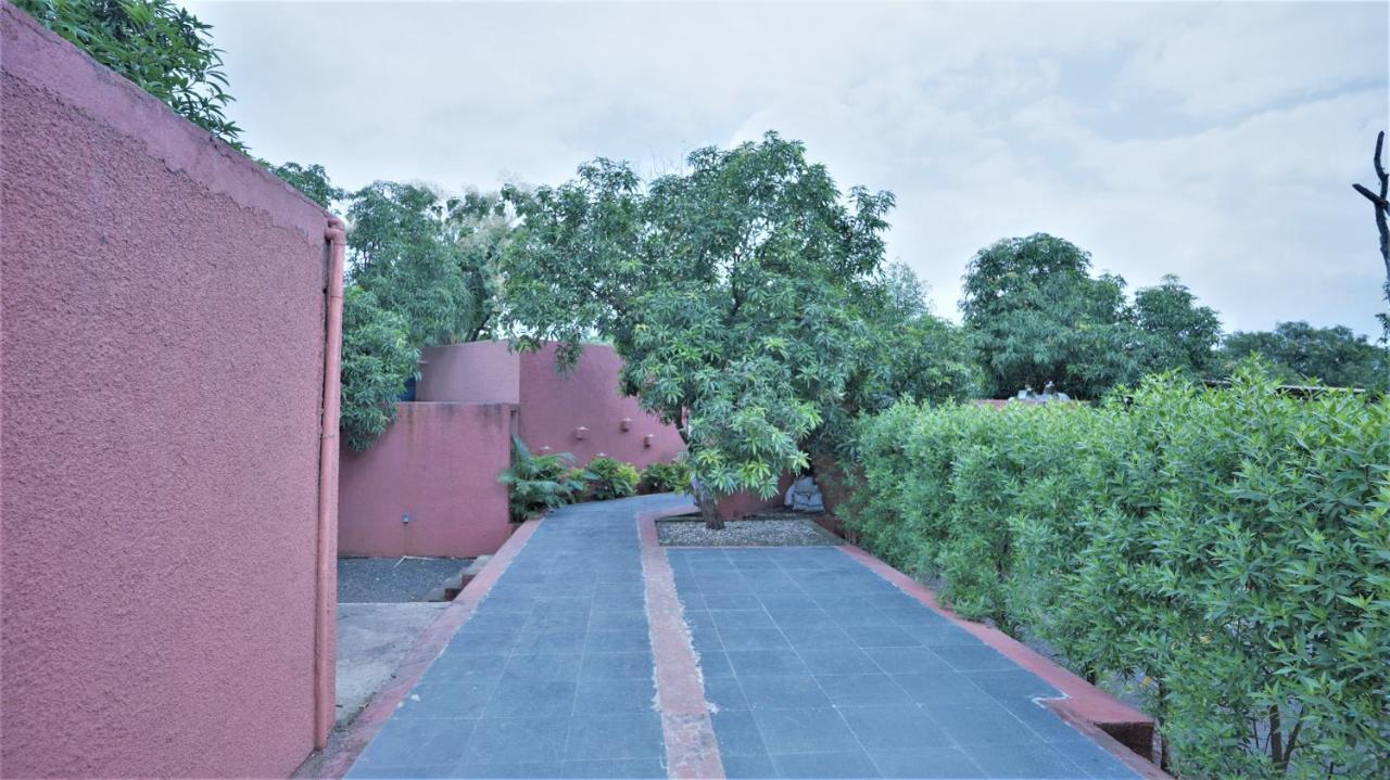 Amraness Luxury Resort Sasan Gir Exteriör bild