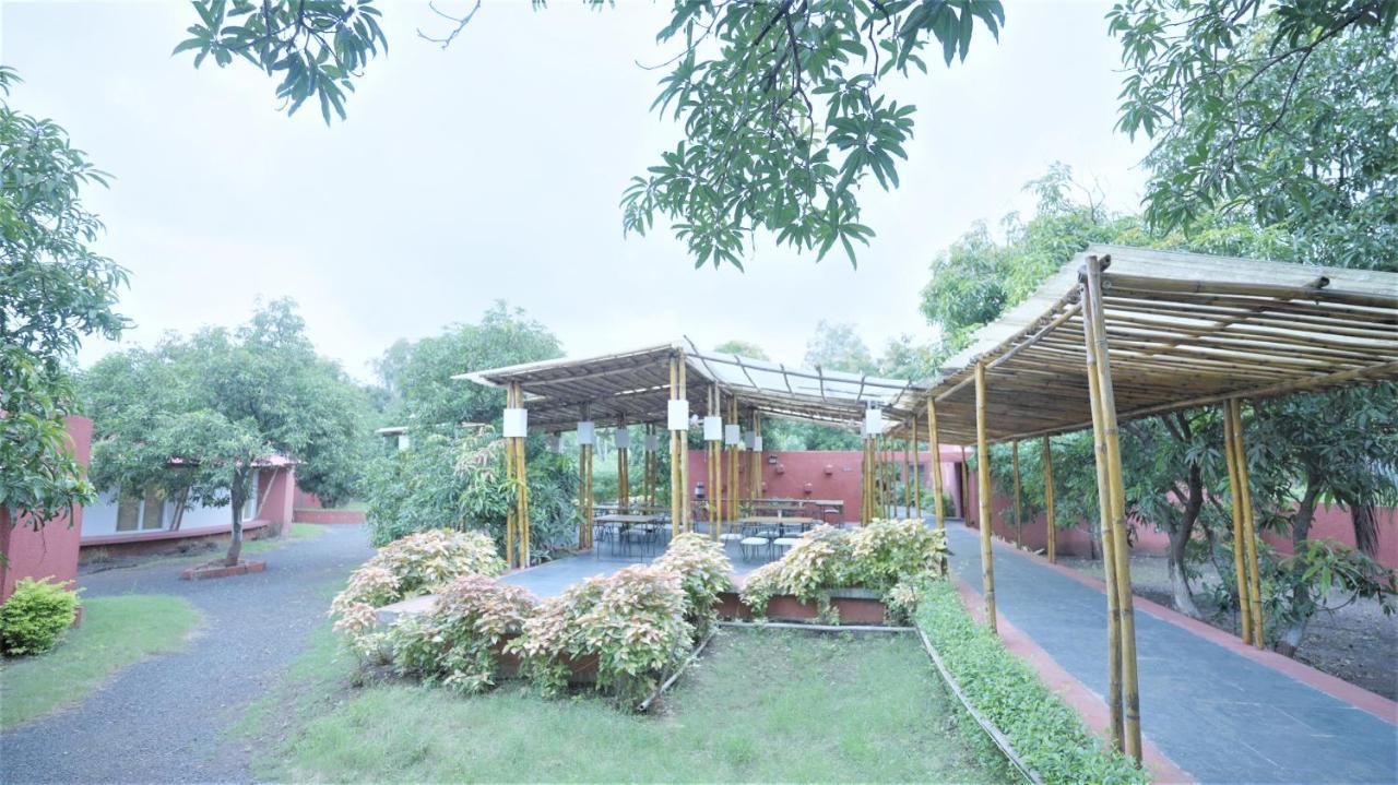 Amraness Luxury Resort Sasan Gir Exteriör bild