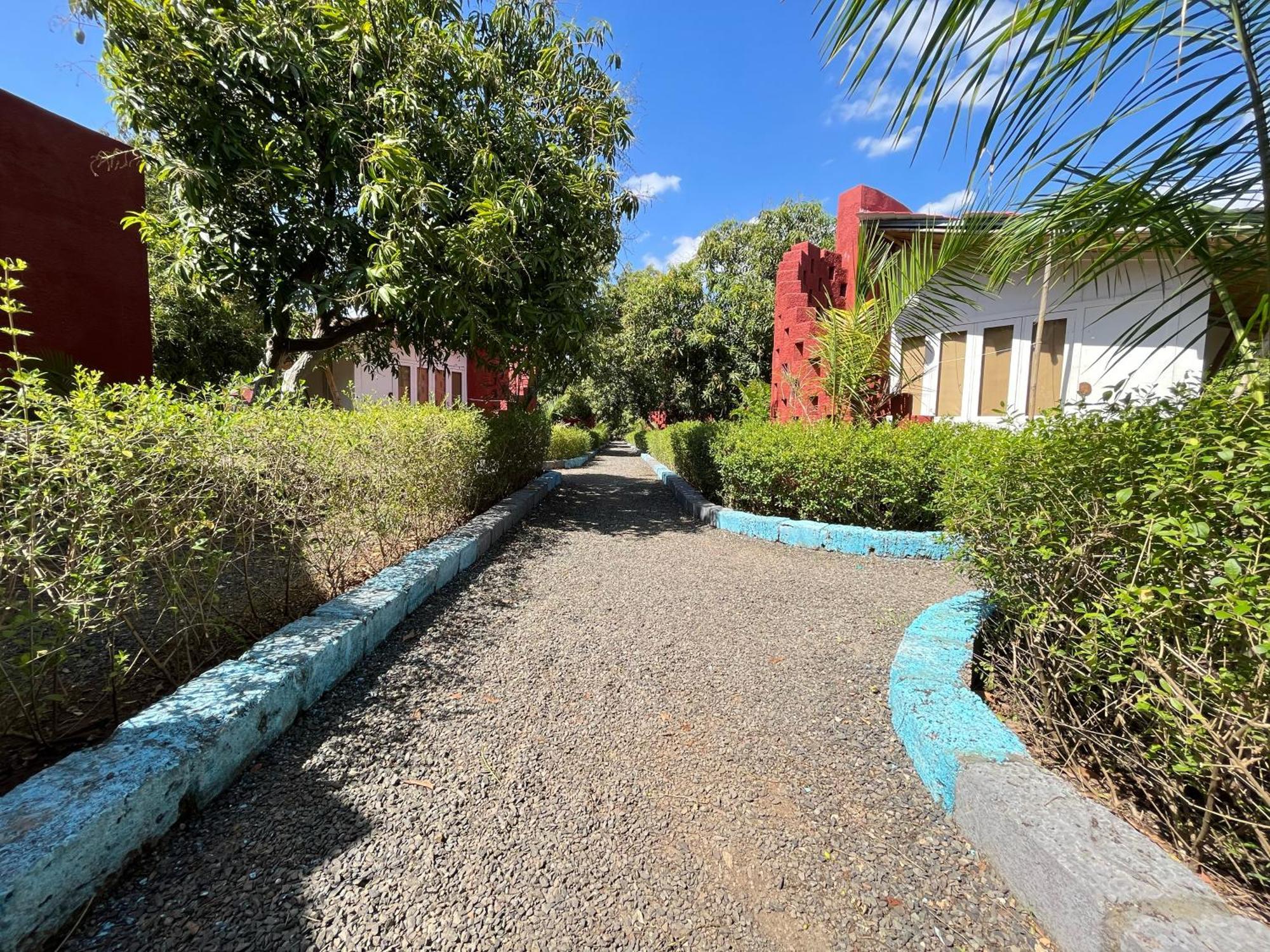 Amraness Luxury Resort Sasan Gir Exteriör bild